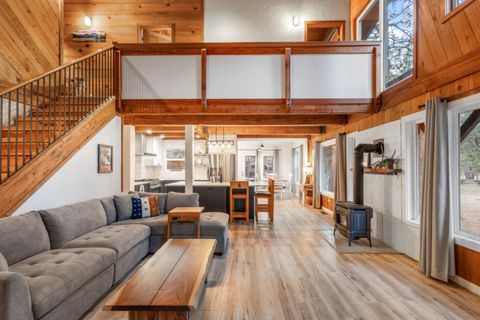 Tiny photo for 14419 Crossroads Loop, Sisters, OR 97759 (MLS # 220212556)