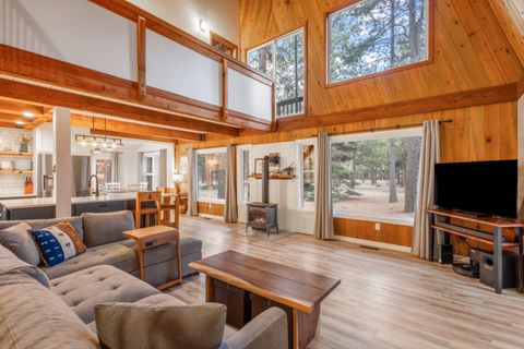 Tiny photo for 14419 Crossroads Loop, Sisters, OR 97759 (MLS # 220212556)