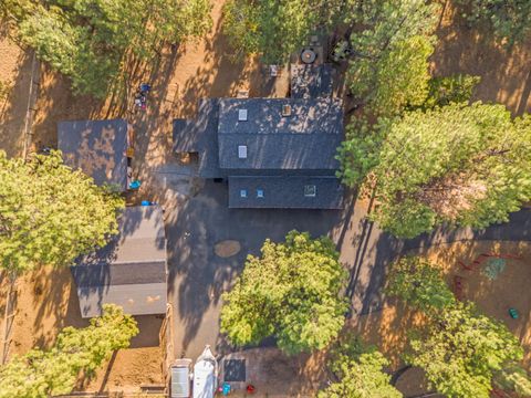 Tiny photo for 14419 Crossroads Loop, Sisters, OR 97759 (MLS # 220212556)