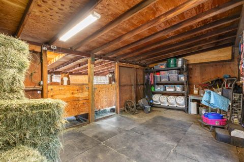 Tiny photo for 14419 Crossroads Loop, Sisters, OR 97759 (MLS # 220212556)