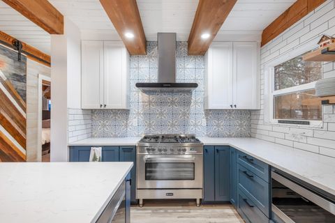 Tiny photo for 14419 Crossroads Loop, Sisters, OR 97759 (MLS # 220212556)