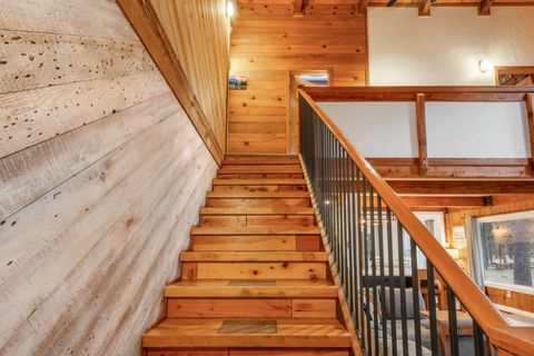 Tiny photo for 14419 Crossroads Loop, Sisters, OR 97759 (MLS # 220212556)