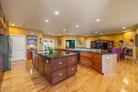 Tiny photo for 3427 Plum Hill Road, Klamath Falls, OR 97601 (MLS # 220226863)