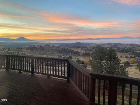 Tiny photo for 3427 Plum Hill Road, Klamath Falls, OR 97601 (MLS # 220226863)