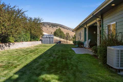 Tiny photo for 3427 Plum Hill Road, Klamath Falls, OR 97601 (MLS # 220226863)