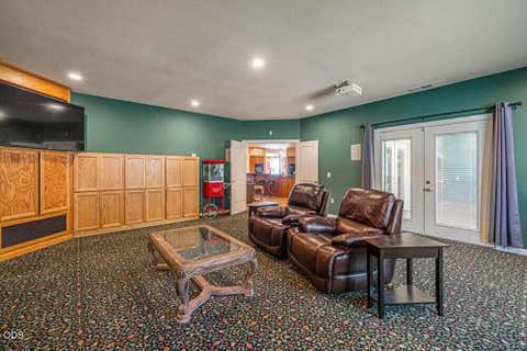 Tiny photo for 3427 Plum Hill Road, Klamath Falls, OR 97601 (MLS # 220226863)