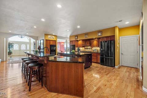 Tiny photo for 3427 Plum Hill Road, Klamath Falls, OR 97601 (MLS # 220226863)