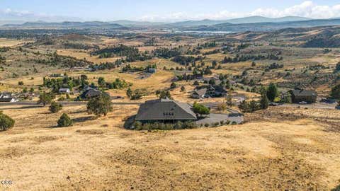 Tiny photo for 3427 Plum Hill Road, Klamath Falls, OR 97601 (MLS # 220226863)