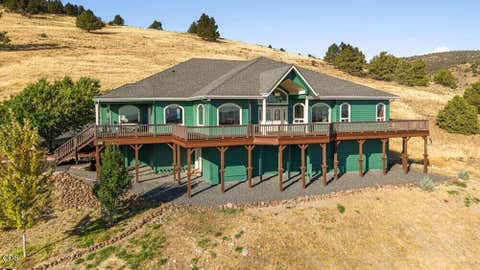 Tiny photo for 3427 Plum Hill Road, Klamath Falls, OR 97601 (MLS # 220226863)
