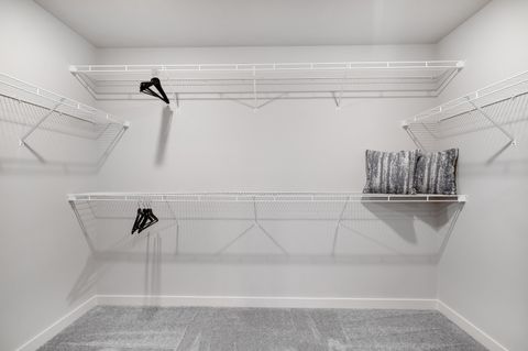 Tiny photo for 63202 NE Carly Ln, Bend, OR 97701 (MLS # 220219887)