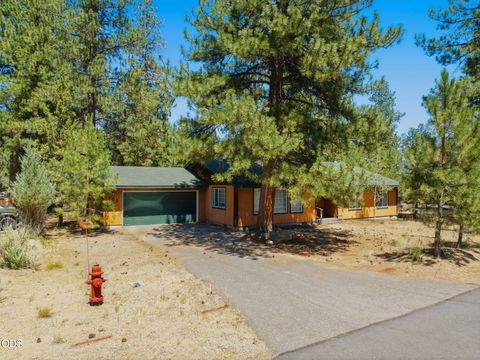 Tiny photo for 752 E Tyler Avenue, Sisters, OR 97759 (MLS # 220225133)