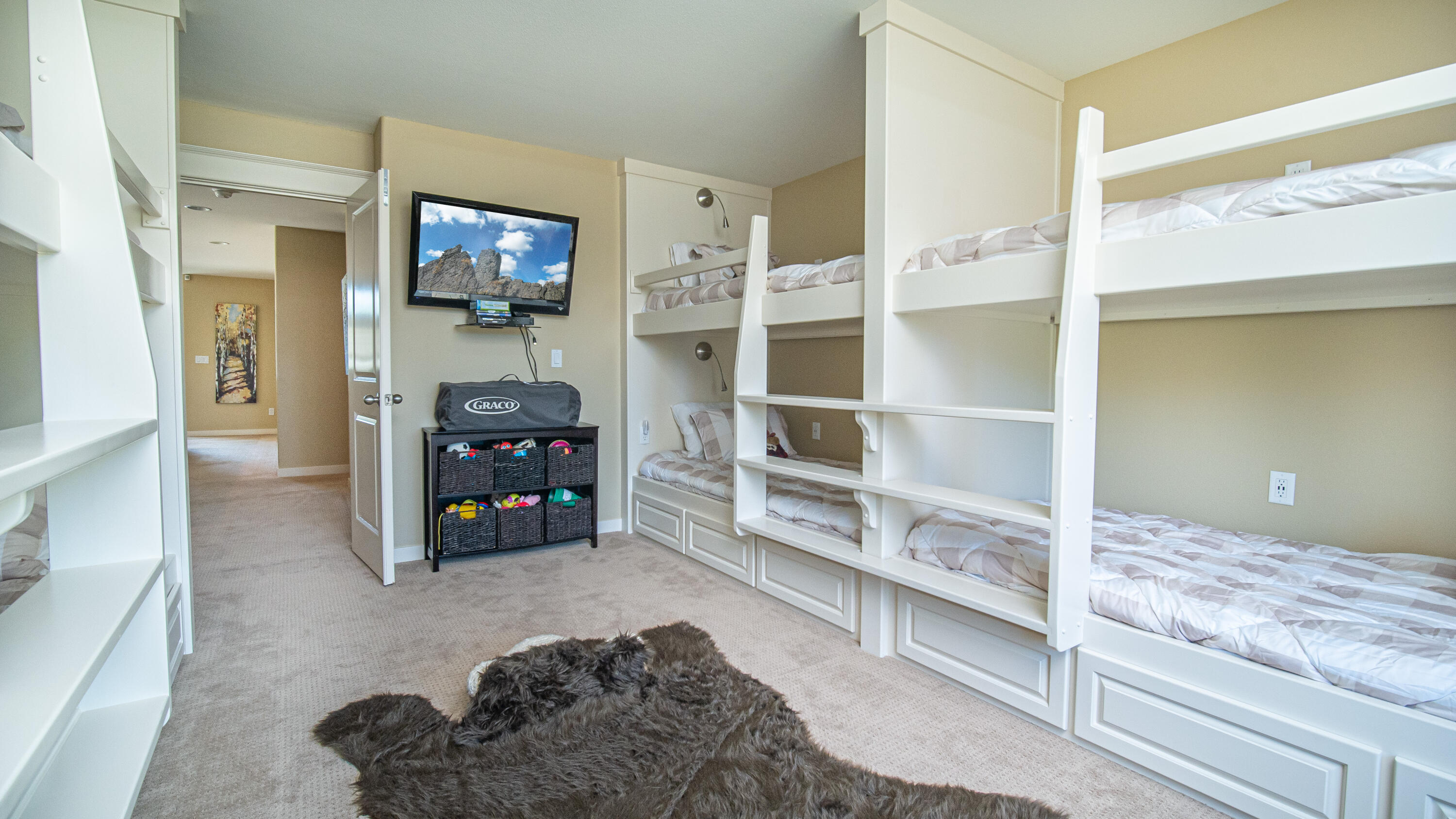 River Canyon Estates - Residential