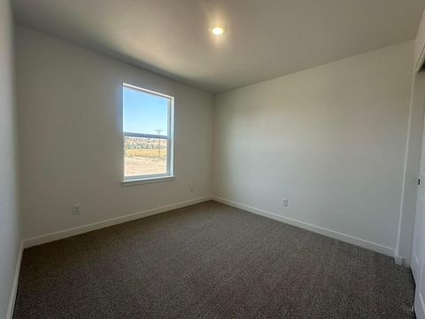 Tiny photo for 621 NE Arnold Street #174, Madras, OR 97741 (MLS # 220212803)