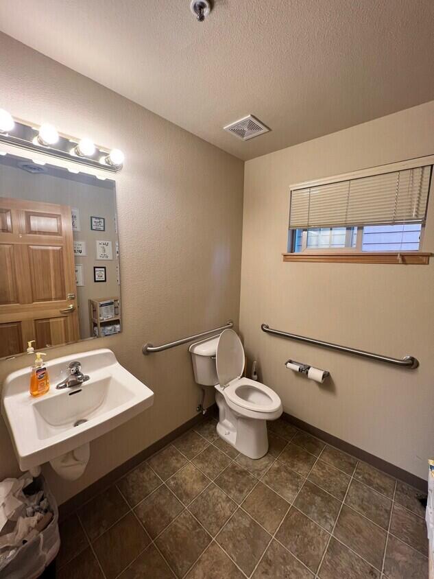 Century Plaza - Commercial Lease