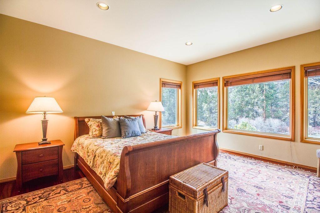 River Glen - Residential