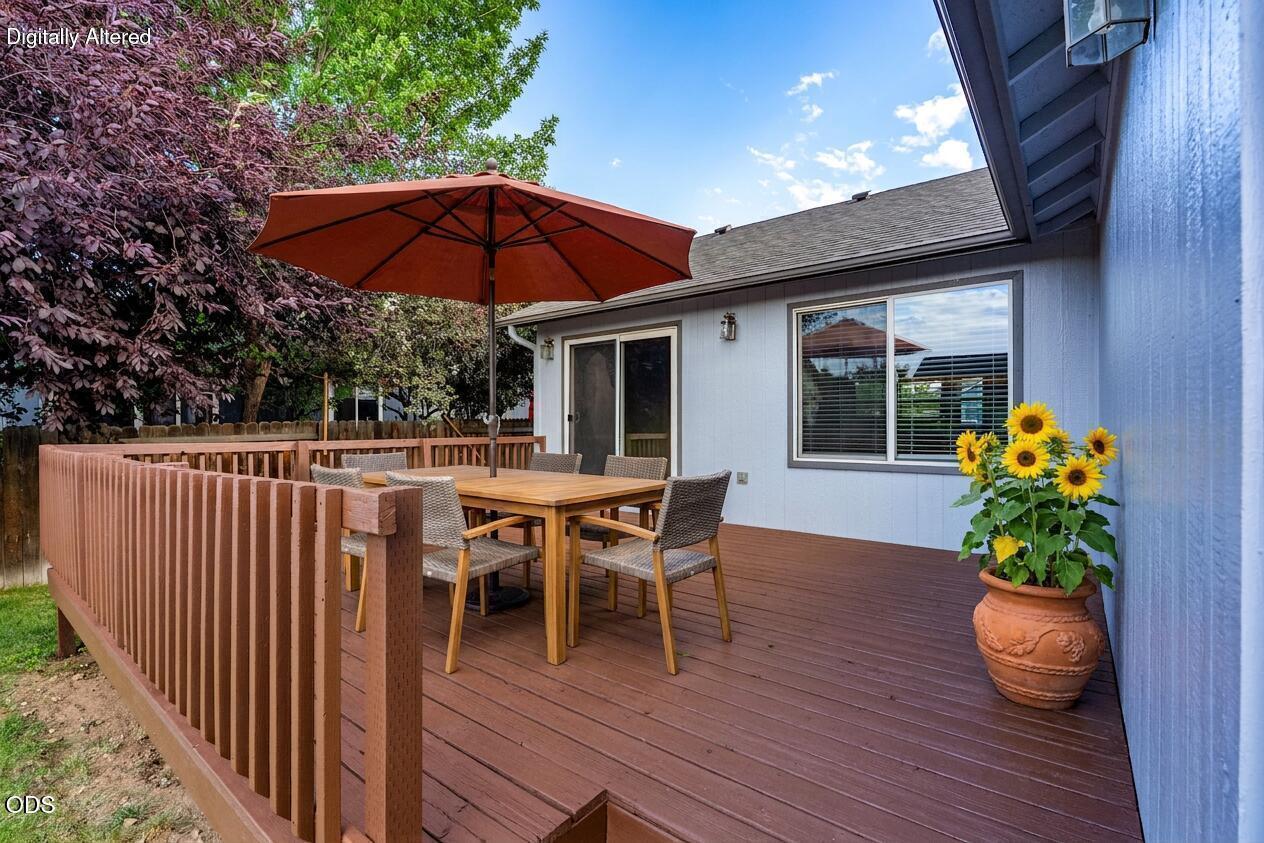 21326 Starling Drive