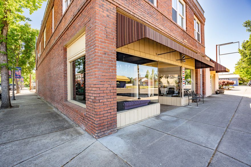 Amazing investment opportunity! This five unit mixed use commercial property is a unique and rare investment opportunity, offering a great location in downtown Eagle Point. It consists of three units which are commercial/retail (lower level) and two that are residential (upper level). Stable income with upside potential once the final residential unit is leased (advertised at $1,250/month), with both residential units being recently renovated. This property offers an investor a sound investment and has lots of upward potential, with a lot of heavy lifting already done with the renovated residential units. Buyer is responsible for their own due diligence.