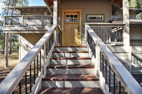 Tiny photo for 18074 E Butte Lane #20, Sunriver, OR 97707 (MLS # 220209951)