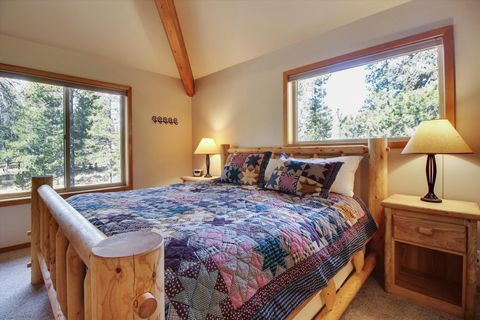 Tiny photo for 18074 E Butte Lane #20, Sunriver, OR 97707 (MLS # 220209951)