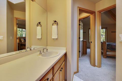 Tiny photo for 18074 E Butte Lane #20, Sunriver, OR 97707 (MLS # 220209951)