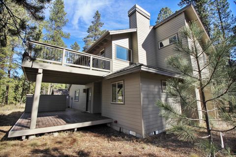 Tiny photo for 18074 E Butte Lane #20, Sunriver, OR 97707 (MLS # 220209951)
