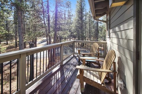 Tiny photo for 18074 E Butte Lane #20, Sunriver, OR 97707 (MLS # 220209951)