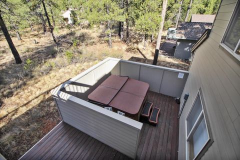 Tiny photo for 18074 E Butte Lane #20, Sunriver, OR 97707 (MLS # 220209951)
