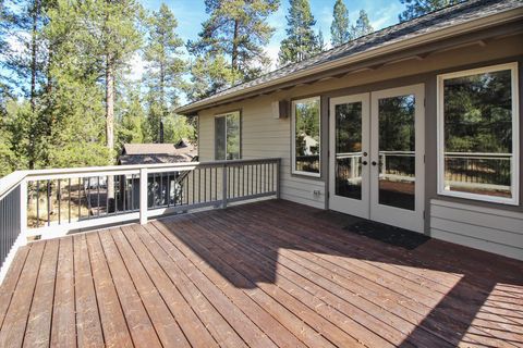 Tiny photo for 18074 E Butte Lane #20, Sunriver, OR 97707 (MLS # 220209951)