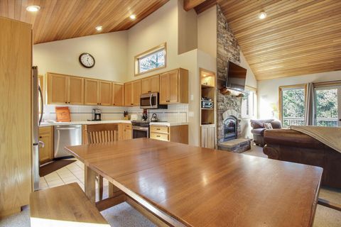 Tiny photo for 18074 E Butte Lane #20, Sunriver, OR 97707 (MLS # 220209951)