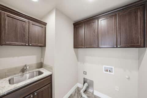 Tiny photo for 3024 NE Flagstone Avenue, Bend, OR 97701 (MLS # 220223134)