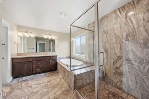 Tiny photo for 3024 NE Flagstone Avenue, Bend, OR 97701 (MLS # 220223134)