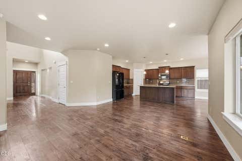 Tiny photo for 3024 NE Flagstone Avenue, Bend, OR 97701 (MLS # 220223134)