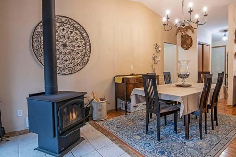 Tiny photo for 55918 Snow Goose Road, Bend, OR 97707 (MLS # 220212542)