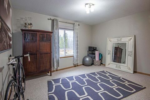 Tiny photo for 55918 Snow Goose Road, Bend, OR 97707 (MLS # 220212542)