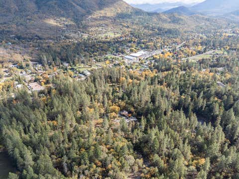 Tiny photo for 5118 Williams Highway, Grants Pass, OR 97527 (MLS # 220226539)