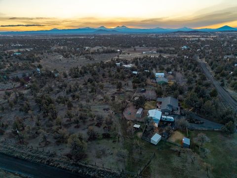 Tiny photo for 3940 NE Zamia Avenue, Redmond, OR 97756 (MLS # 220215147)