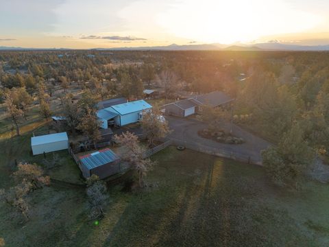 3940 NE Zamia Avenue Redmond OR 97756