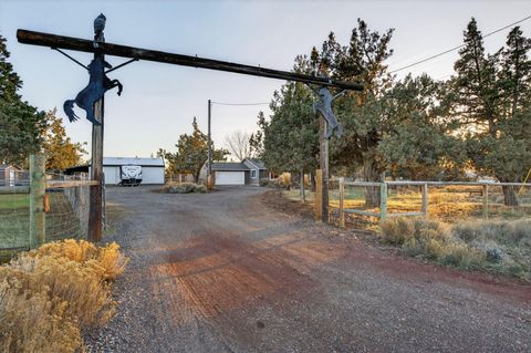 Tiny photo for 3940 NE Zamia Avenue, Redmond, OR 97756 (MLS # 220215147)