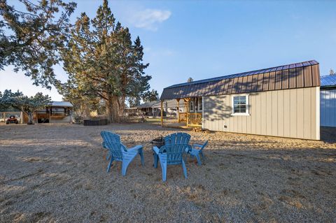Tiny photo for 3940 NE Zamia Avenue, Redmond, OR 97756 (MLS # 220215147)