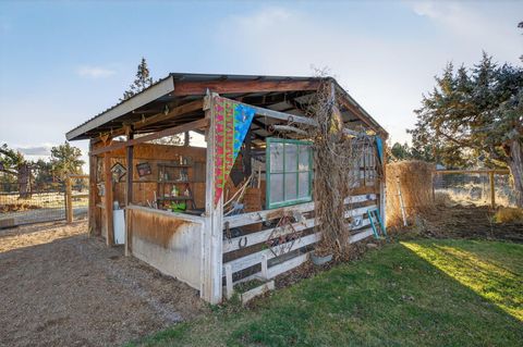 Tiny photo for 3940 NE Zamia Avenue, Redmond, OR 97756 (MLS # 220215147)