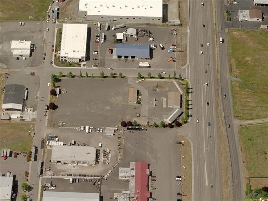 Great Visibility from Crater Lake Highway (Highway 62) Located at the intersection of Kingsley Dr. and Highway 62. Just East of the new Carrera Motors location.