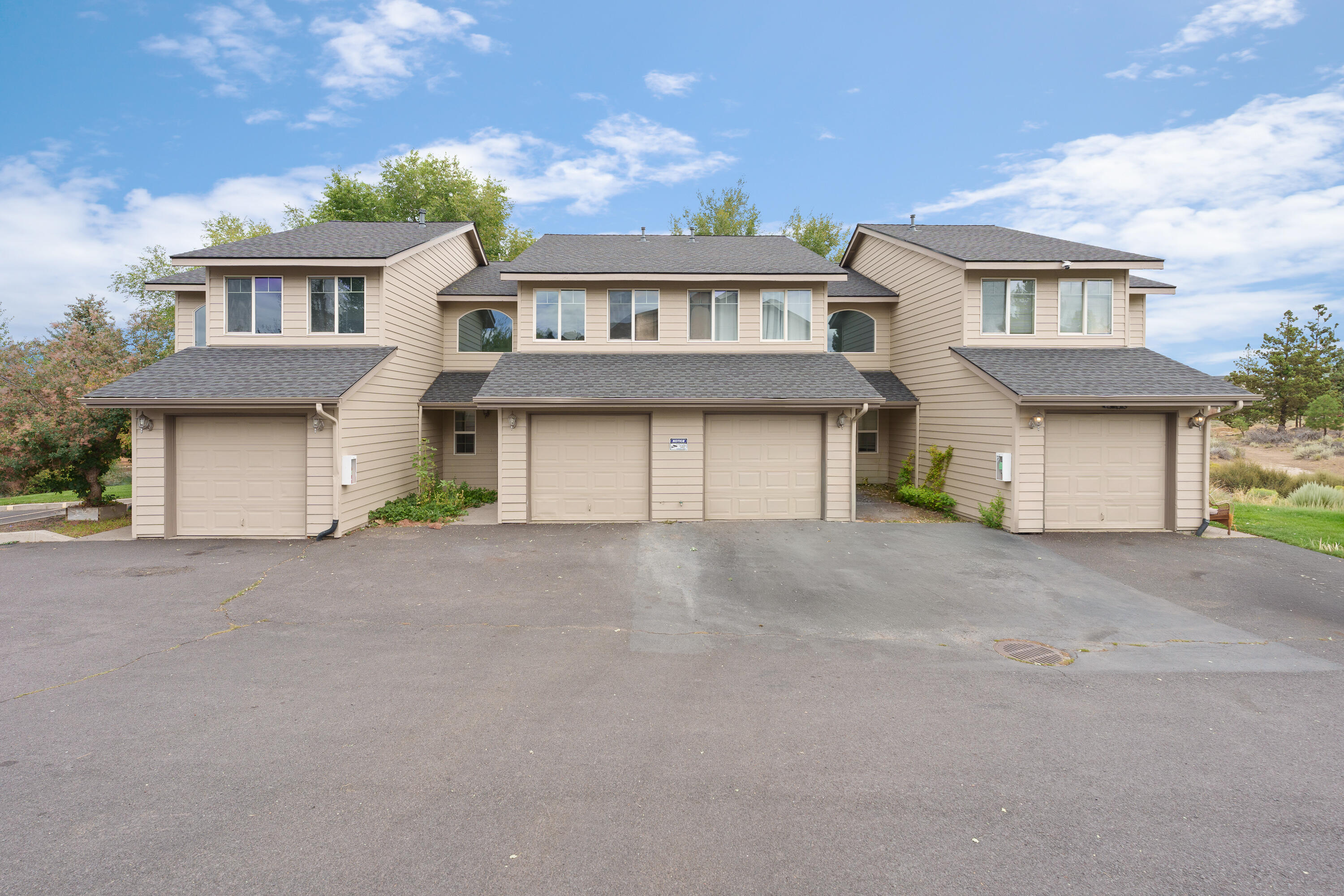 Holliday Park - Residential Income