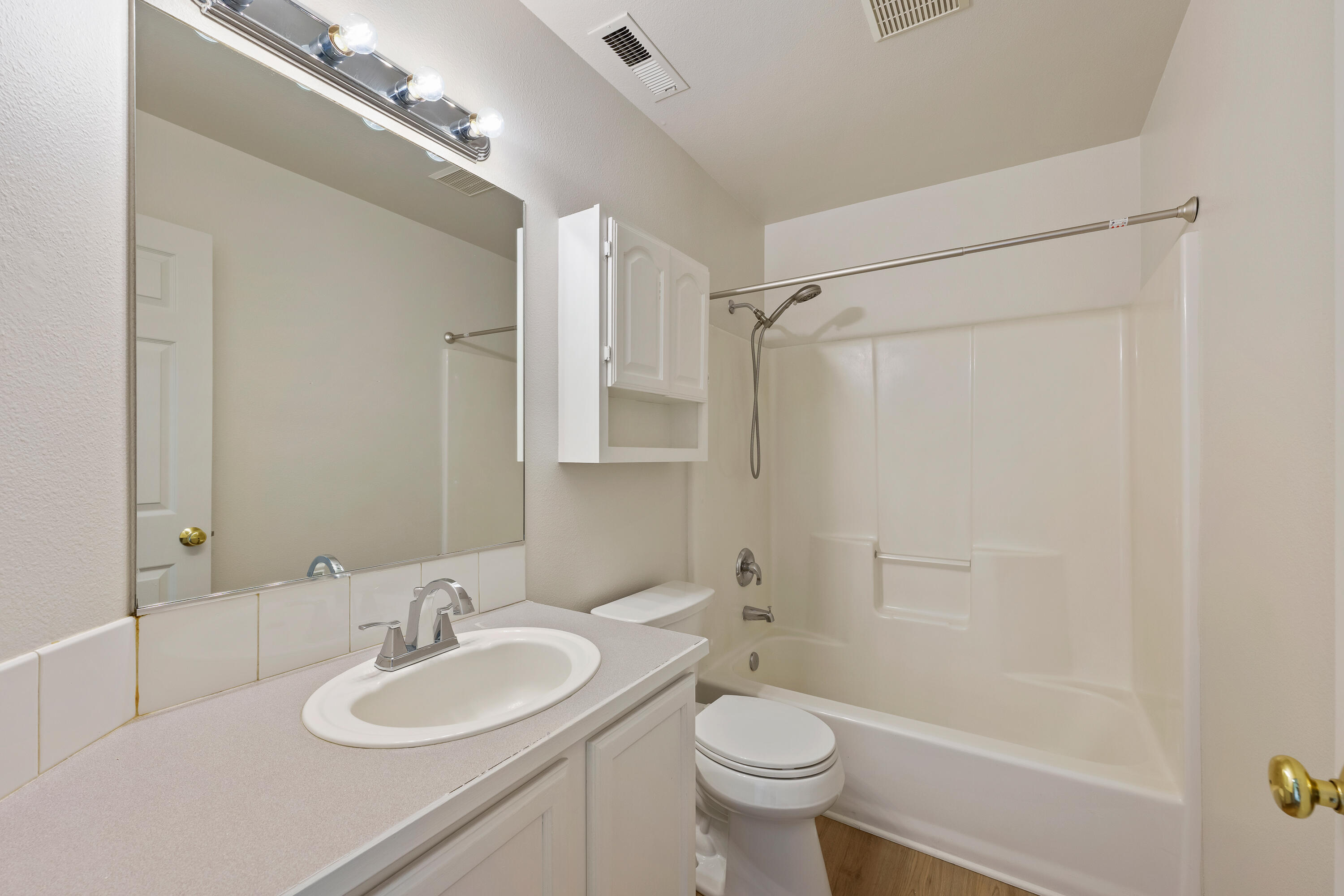 Holliday Park - Residential Income