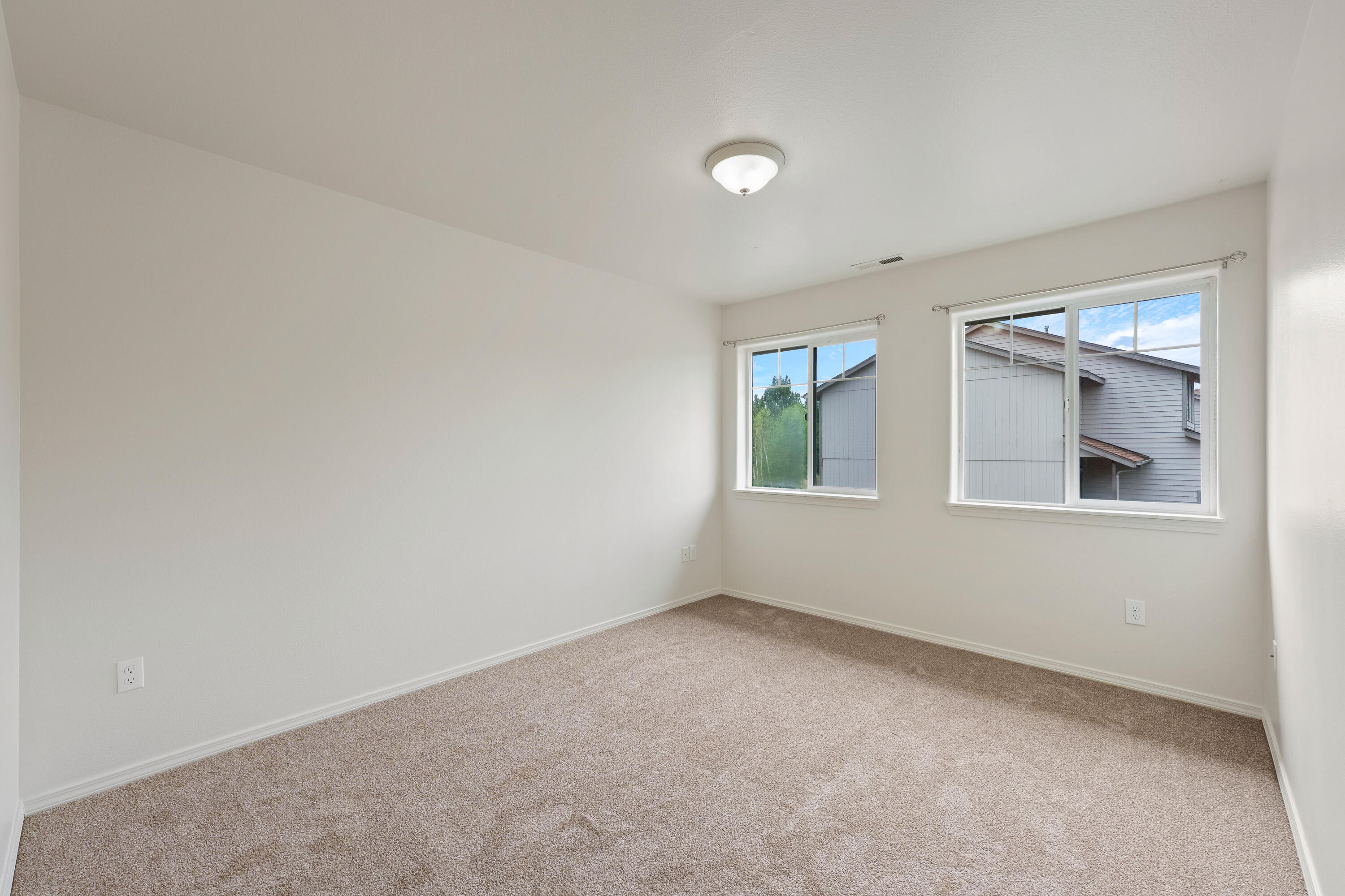 Holliday Park - Residential Income