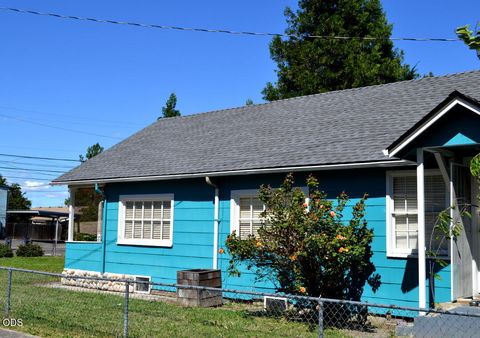 Tiny photo for 317 W Clark Street, Medford, OR 97501 (MLS # 220223024)