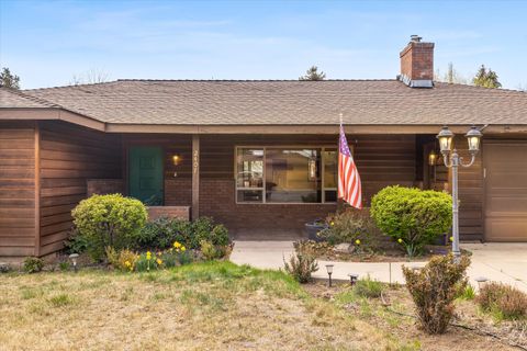 2407 NE Libby Place Bend OR 97701
