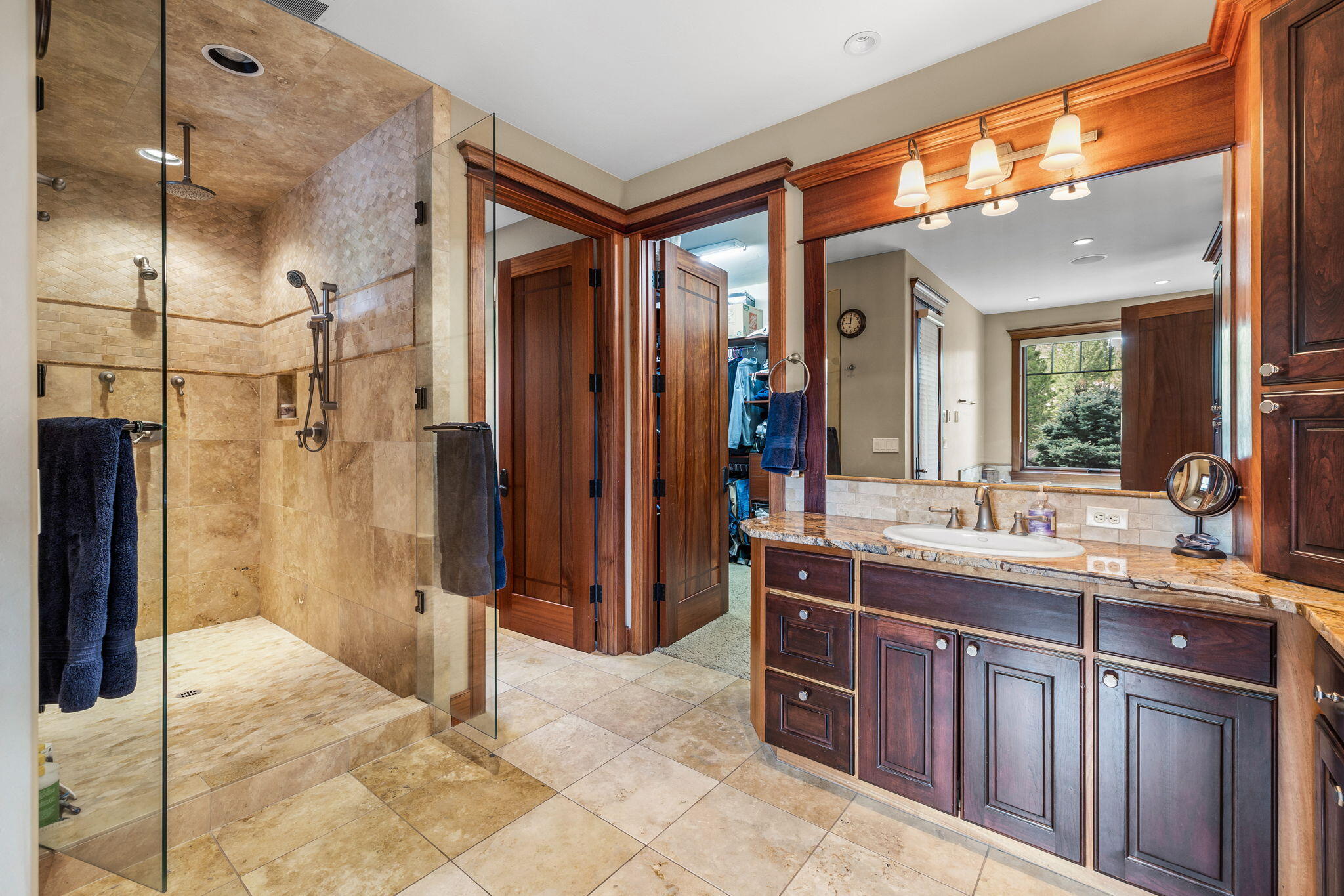 Broken Top - Residential