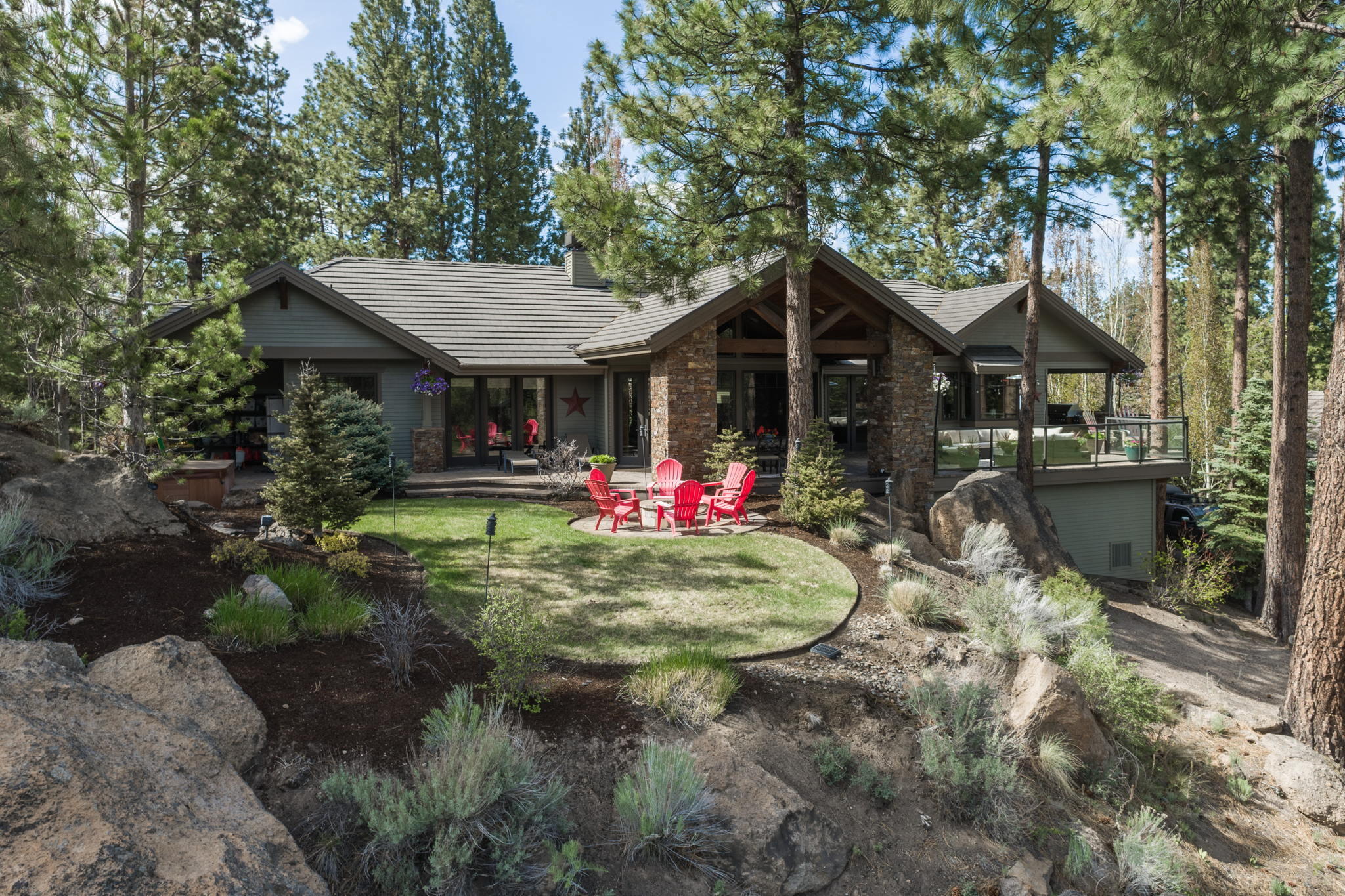 Broken Top - Residential