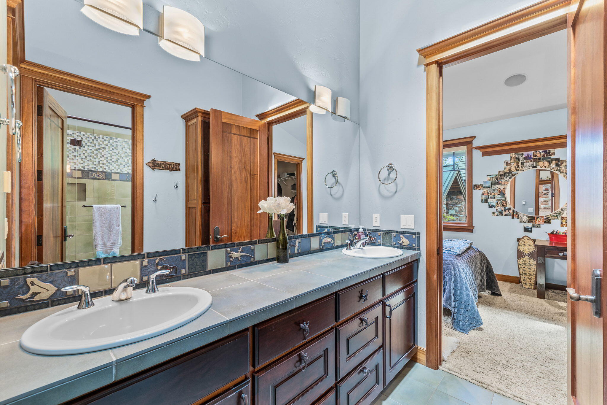 Broken Top - Residential