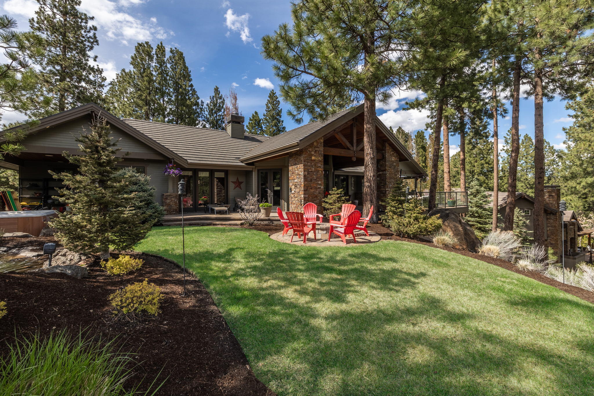 Broken Top - Residential